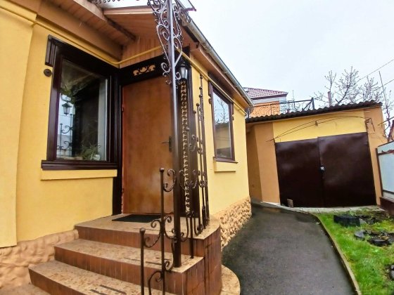 Продаж частини будинку по вул. Кавказька Казбет Черкаси