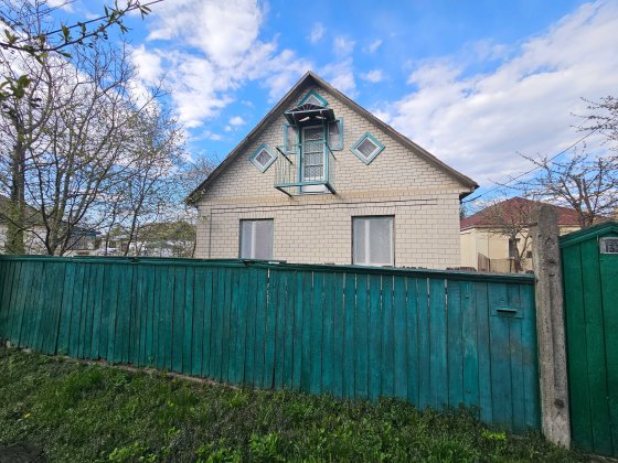 Будинок на великій земельній ділянці у гарному місці, р-н Дахнівка Черкассы