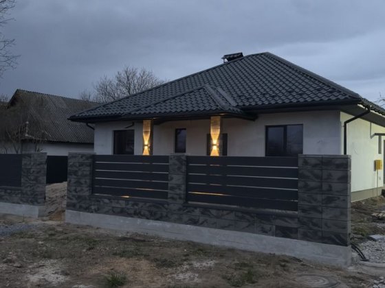 Продаж сучасного будинку