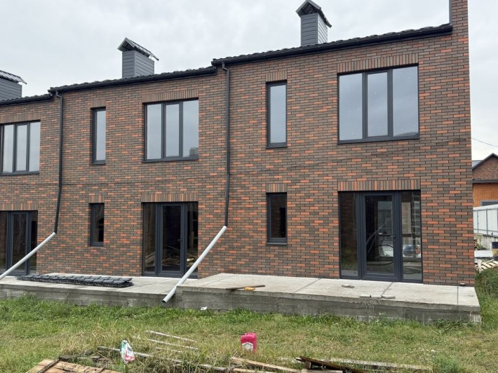 Продаж 2 поверхового таунхауса 95 м2 З центральними комунікаціями - фото 1
