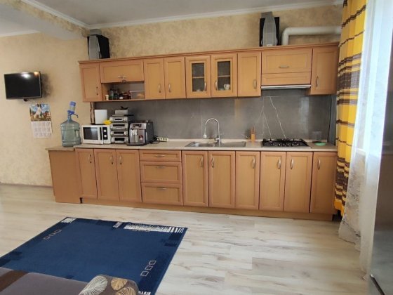 Продається затишний будинок з ремонтом на Мар'янівці Житомир