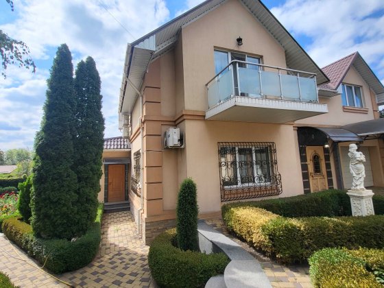 Продаж ВЕЛИКИЙ ЛУГ 2-х поверхового будинка СЕРТИФІКАТ можно. Запорожье