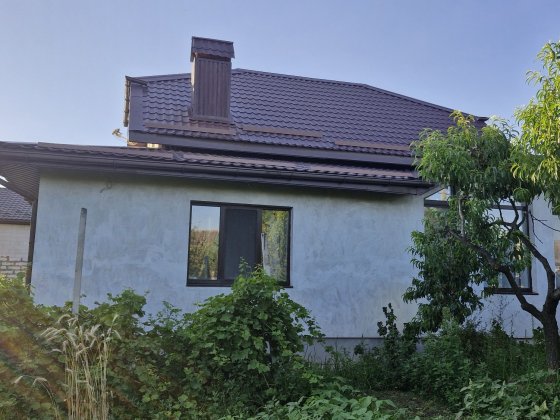 Продаж будинку  на 8 сотках землі