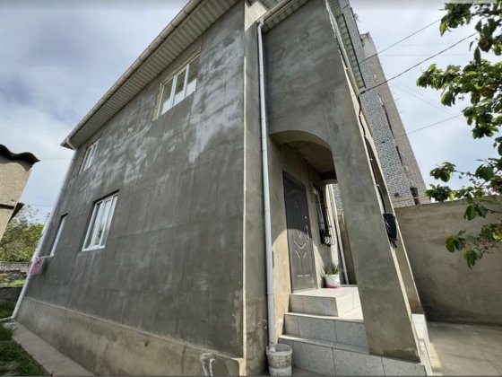 Продаж двоповерхового будинку в Центрі! Є світло