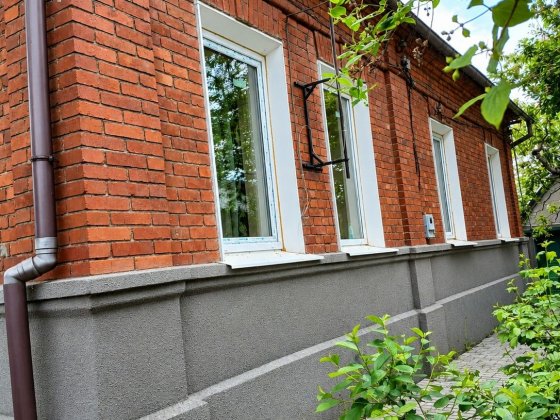 Продам добротгую часть дома на Баварии. Харків