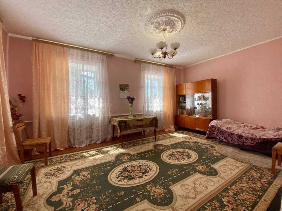 Продам 1 поверховий будинок з ділянкою на вул Дмитра Марковича 2342