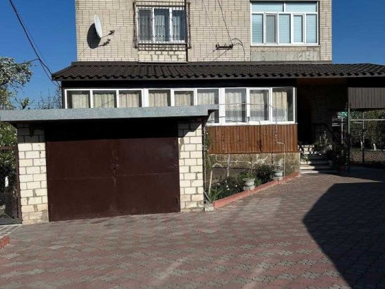 Продається просторий будинок. 194 кВ.м. 2 поверхи. 10 соток. Вінниця Вінниця