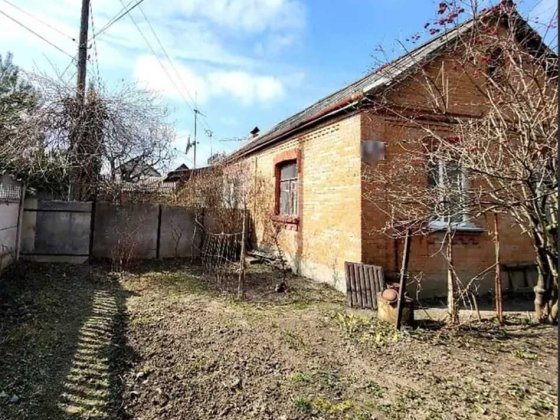 Продам частину будинку по вул. Лялі Ратушної, 8289