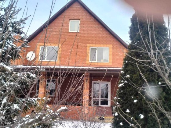 Продам 2-х поверховий будинок з верандою 3586