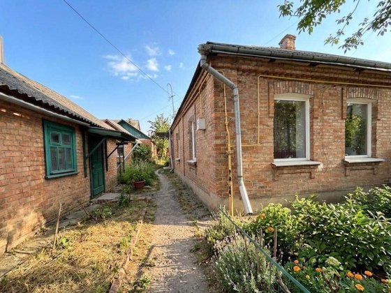 Продам частину будинку в районі Олієжиркомбінату 0627