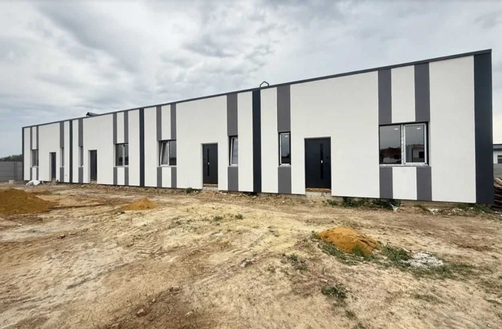 Продаж таунхаусів за низькою ціною в котеджному містечку, газифіковані світло електрика, від надійно - фото 1