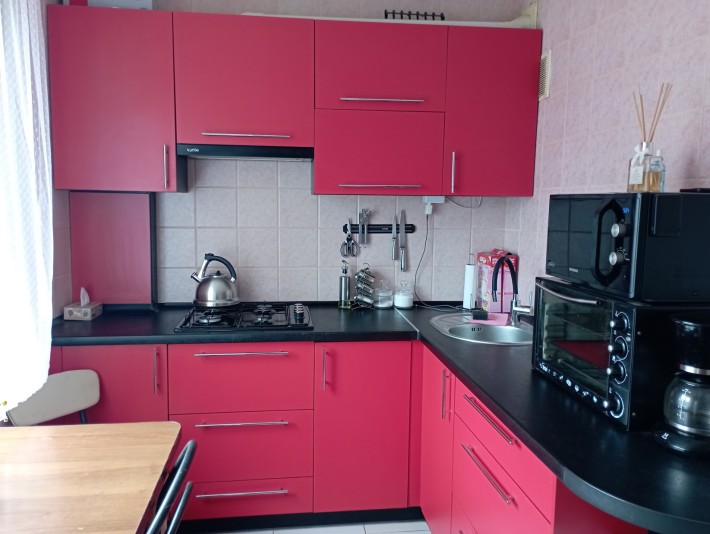 Продам 1-ком Левый Берег 5этаж ремонт, без долгов. Срочно - фото 1