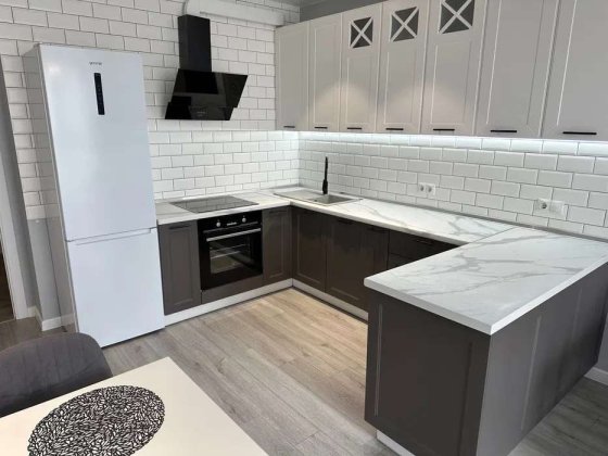 Продам 3-кімн.квартиру з ремонтом в ЖК "Русанівська Гавань" Киев