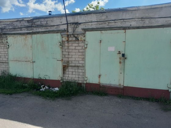 Продам двойной гараж