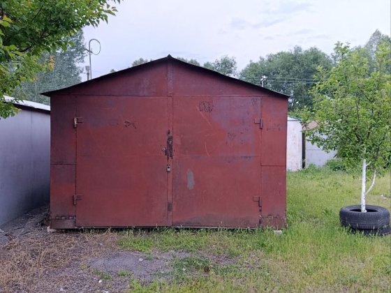 Продам металевий гараж
