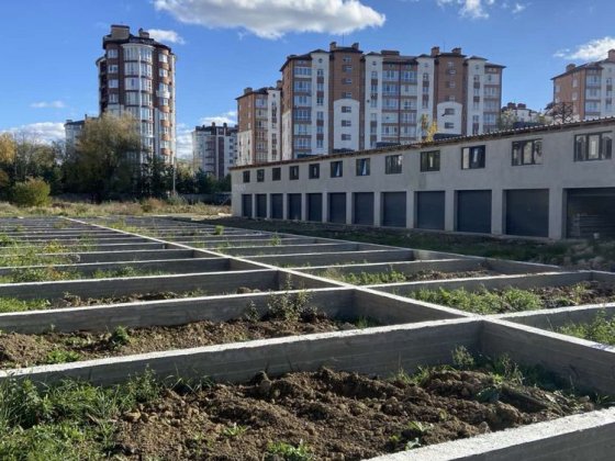 Продаються гаражі