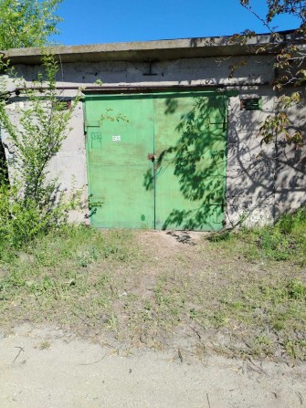 Продам гараж в стороне Благодатного возле солнечных батарей - фото 1