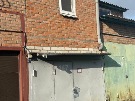 Продаж 2х поверхового цегляного гаража, пр. В. Порика, 10. Кооператив Імпульс