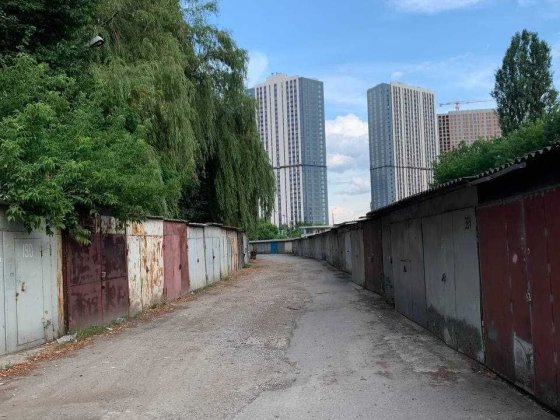 Готовий орендний бізнес (ГАБ)! Продаж гаражів з орендарями (від 1 до 10 одиниць) Киев