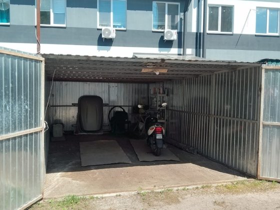 Продам гараж "Голливуд"