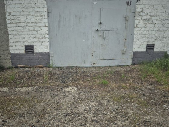 Терміново продам гараж Авіамістечко кооператив Взльот