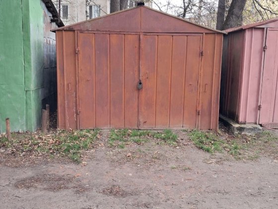 Продам металевий гараж в Чернігові в районі басейну