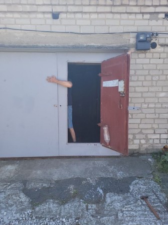 Продам гараж. Покровський, Діївка - фото 1