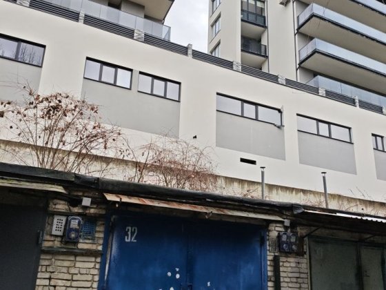 Маємо ще 3-5 в оренду. Продам свій гараж , у Львові близько від центру