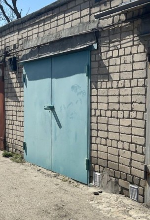 Гараж на космонавтов - фото 1