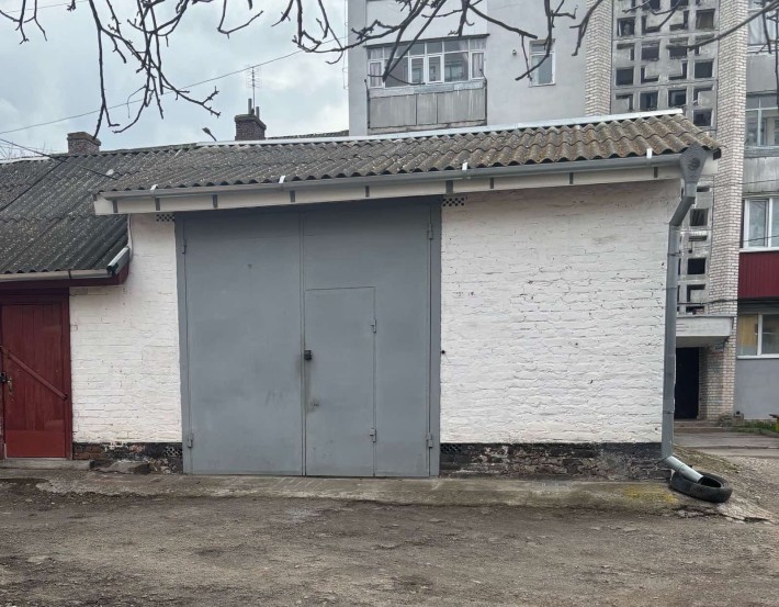 Здається гараж в районі залізничного вокзалу - фото 1