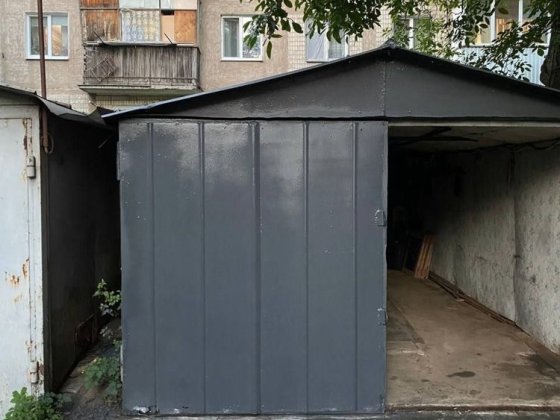 Гараж по вулиці Замостянській
