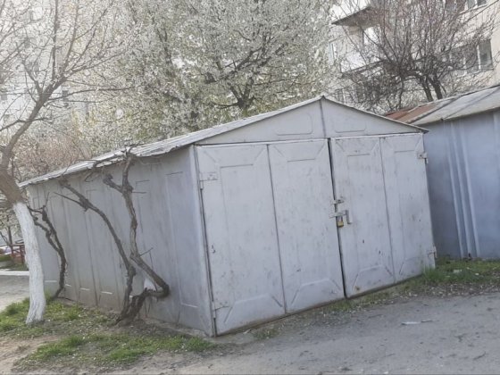Здам  металевий гараж