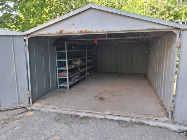 Здам гараж на Перемозі 6, пров. Штабний 6 - фото 1