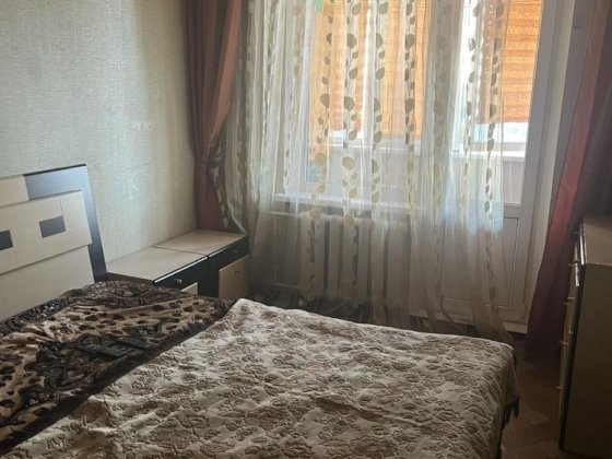 Здається 3-кімнатна квартира.Адреса: вул. Б. Хмельницького, 6. Хмельницкий