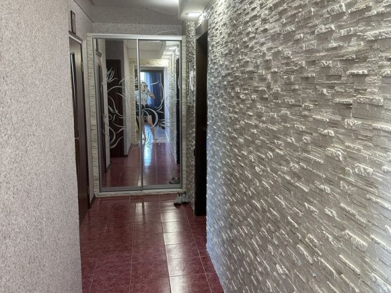 Оренда 4-х кімнатної квартири на 17 кварталі Кривий Ріг