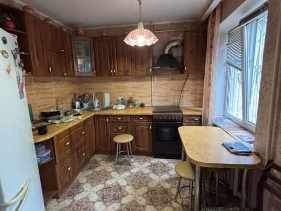 Сдам 2  комнатную квартиру на Мотеле Полтава