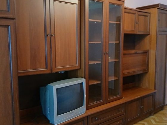 Здається 2 кімнатна квартира ,м.Чернівці .вул Хотинська Черновцы