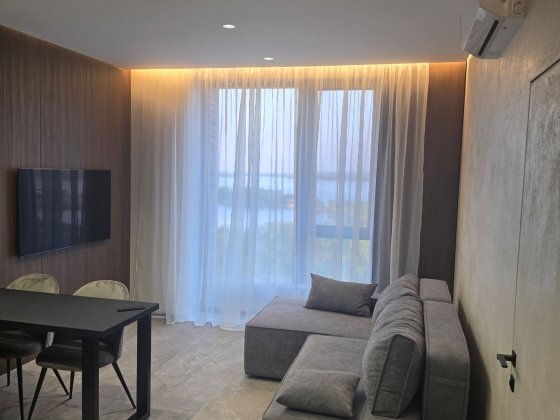 Сдам 2к видовую квартиру 45м2  жк Маршал победа Днепр ПЕРВАЯ СДАЧА Днепр