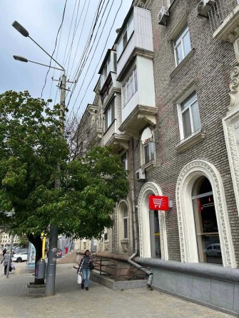 Сдам 2-х комнатную квартиру в центре Днепра + гараж! - фото 1