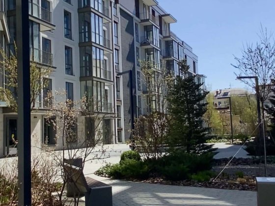 Продаж 3-к квартири вул. Набережно-Хрещатицька 21 Київ