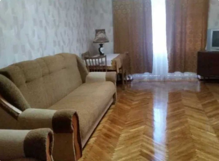 сдам 3комн квартиру ТЦ Украина , только семье - фото 1