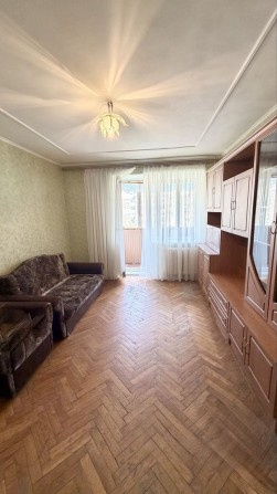 Сдам 2 комнатную квартиру на поселке Котовского, Добровольского/10-я линия - фото 1