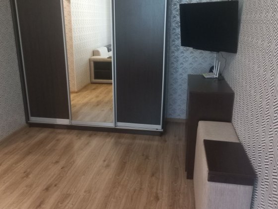 Здам  в оренду  1-кімнатну квартиру  довгостроково Петропавловская Борщаговка