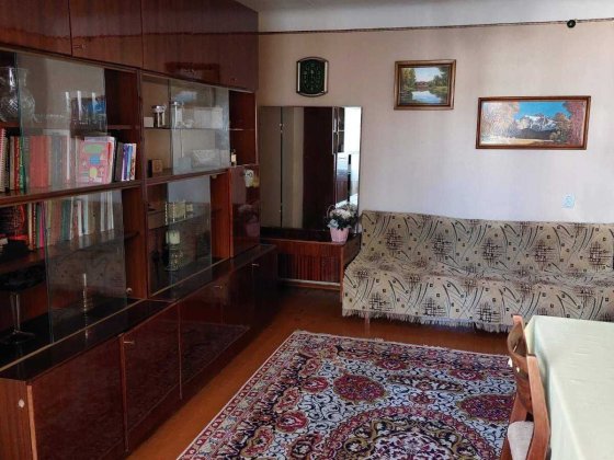 оренда 2 кімнатної квартири в центрі міста Рованці