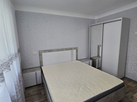 Сдам квартиру в оренду 2х комнатная + лоджия Кременчук