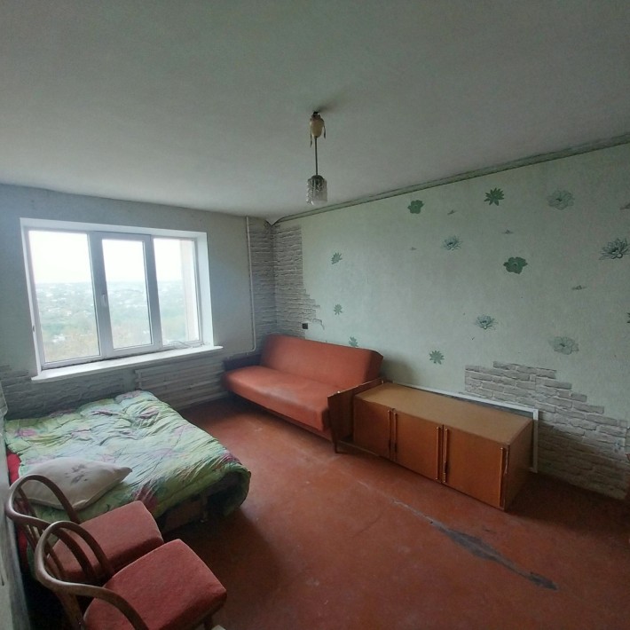 Здається кімната секційного типу, р- н Руські - фото 1