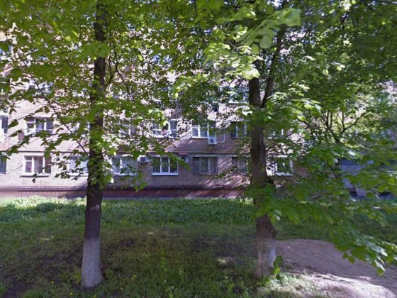 Кімнатa в  гуртожитку, м.Київ, станція метро Шулявська