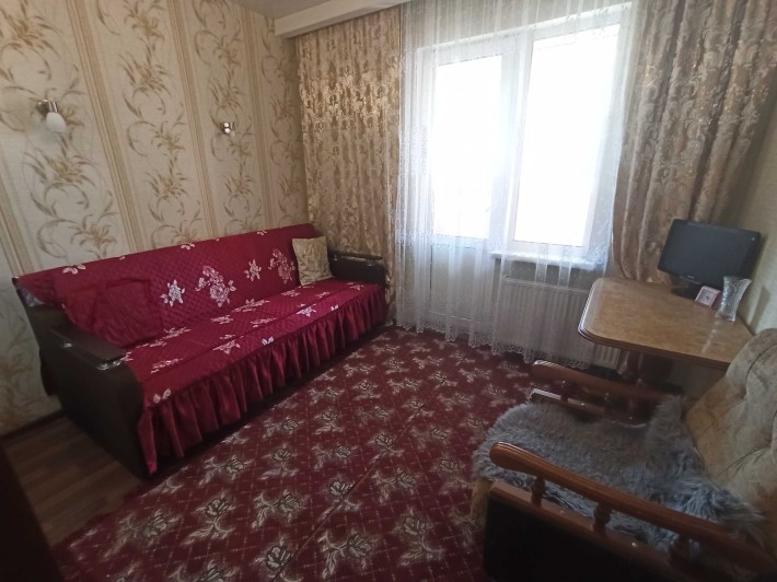 Оренда кімнати на Троєщині для жінки, вул. Милославська,2в - фото 1