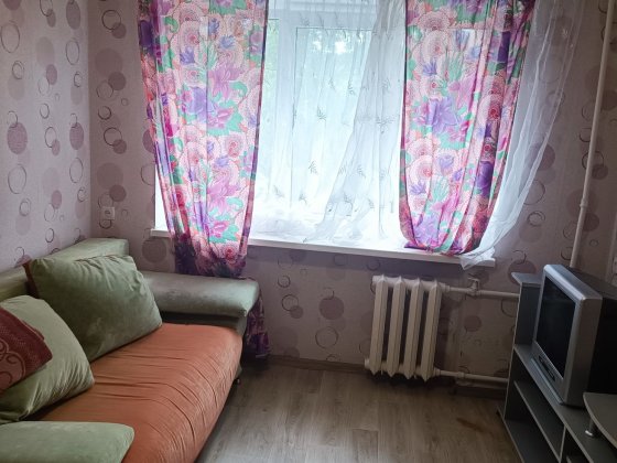 Здам гарну малосімейку у Центрі за 3000 за все Кременчук