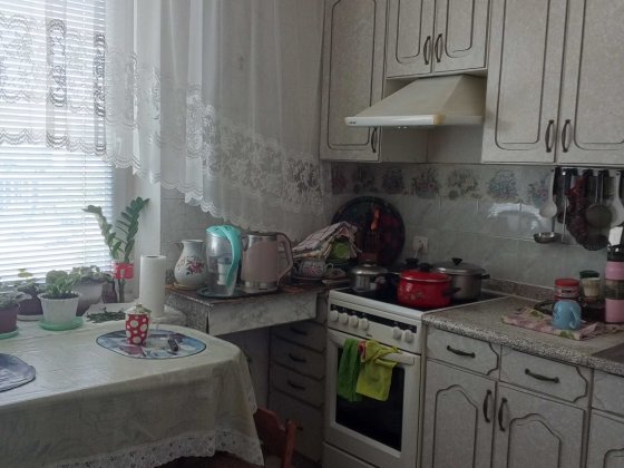 Здається кімната у 2-кімн. квартирі на Позняках